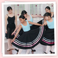 Grade 4 students learning